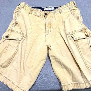 Men’s Izod cargo shorts. Worn, but still lots of life!